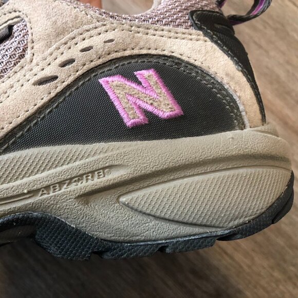 New Balance 646 Brown Suede Hiking Trail Shoes Women US8.5 Water resistance - Picture 6 of 11